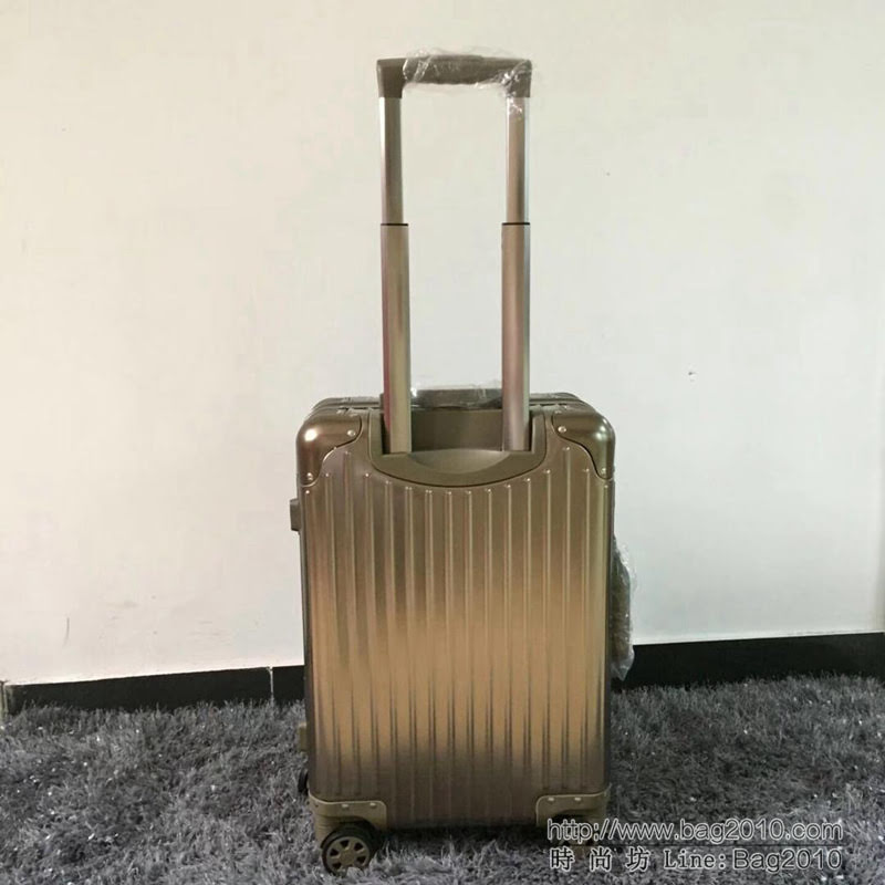 RIMOWA日默瓦 拉箱/拉杆箱Classic flight 系列 全鋁鎂合金 1801經典款 高級手工坊精品 20寸登機箱  xbt1107